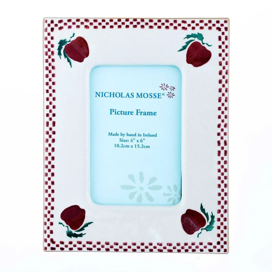 Easter<Nicholas Mosse Frame Apple